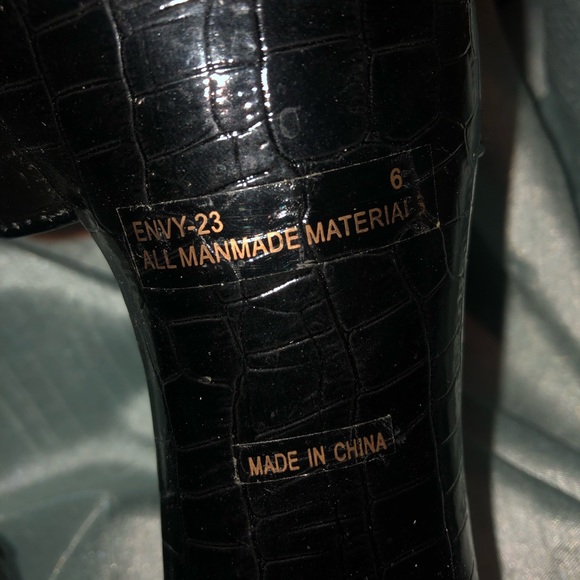 Shekh Black Heels - Size 6 - Picture 3 of 7